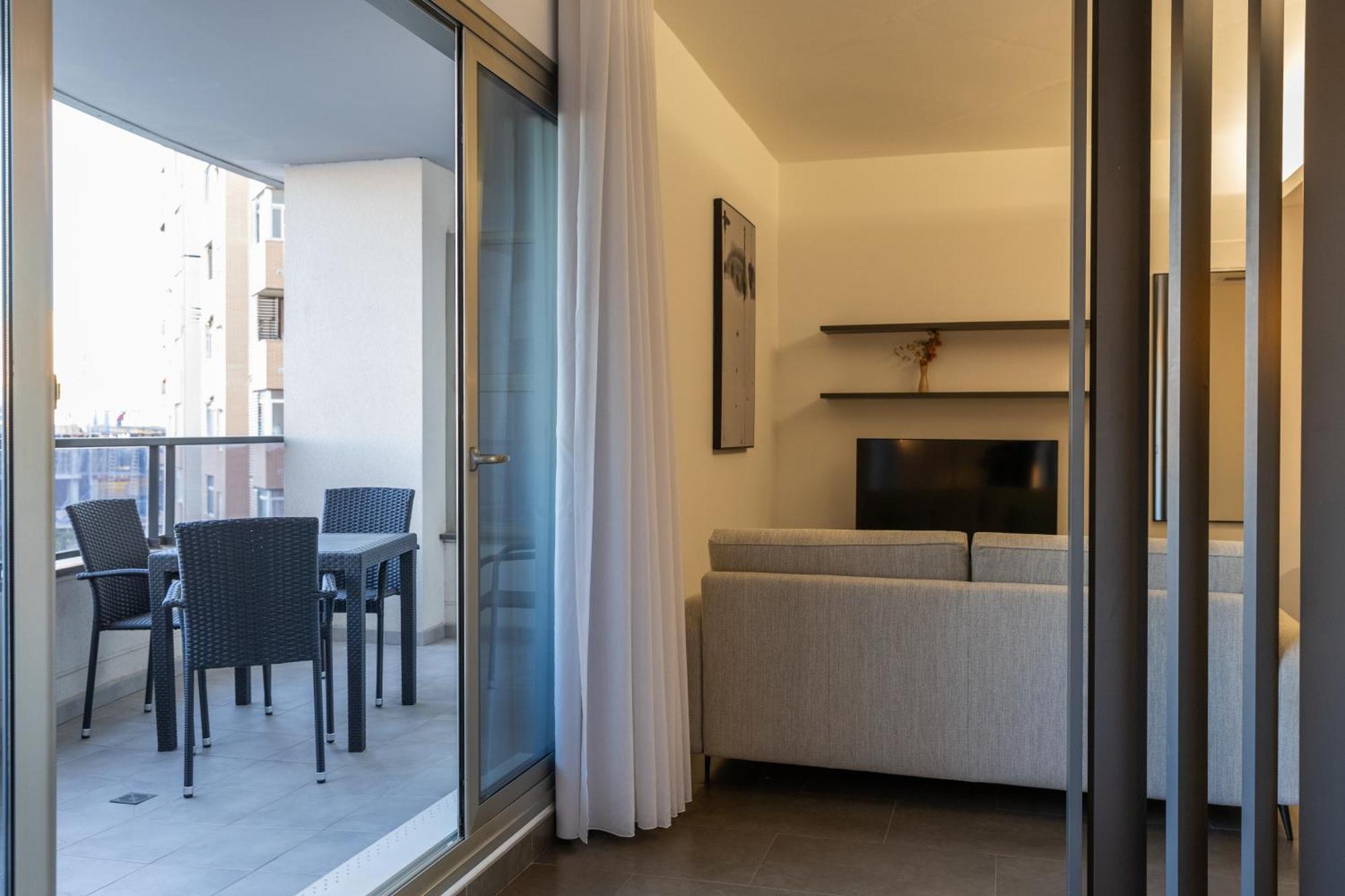 Guillman Suites อาลิกันเต ภายนอก รูปภาพ